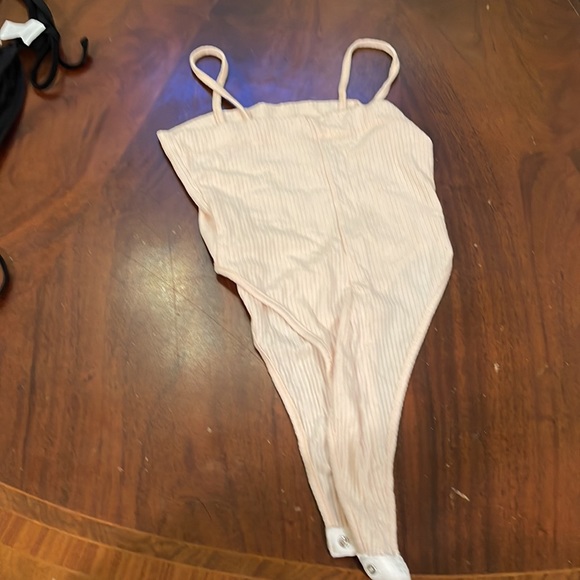 Emma & Sam small off white bodysuit - Picture 3 of 3